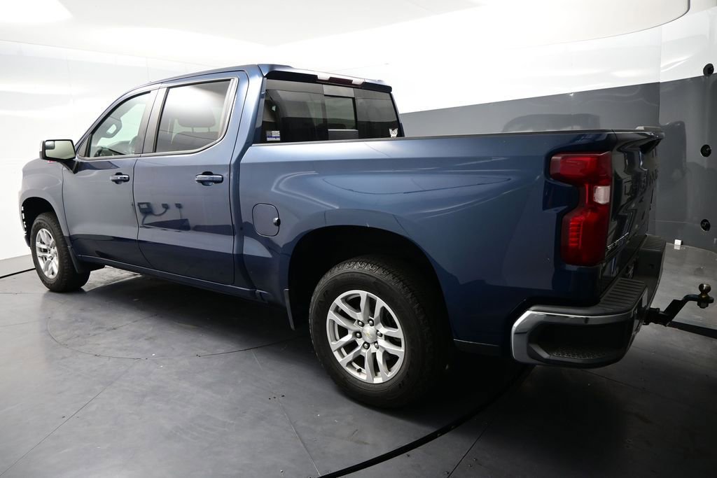 Used 2020 Chevrolet Silverado 1500 LT AWD/4WD image 4