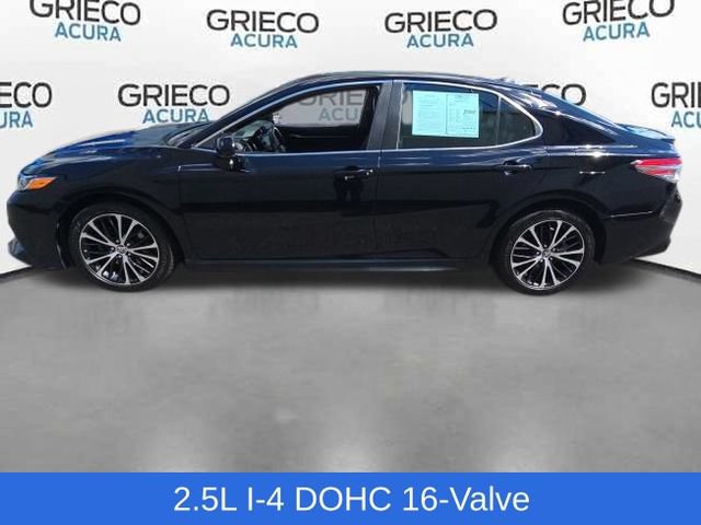 Used 2019 Toyota Camry SE FWD image 4