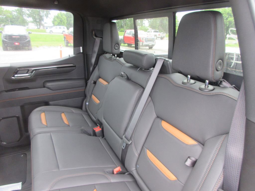New 2026 GMC Sierra 1500 AT4 w/ AT4 Premium Package AWD/4WD image 13