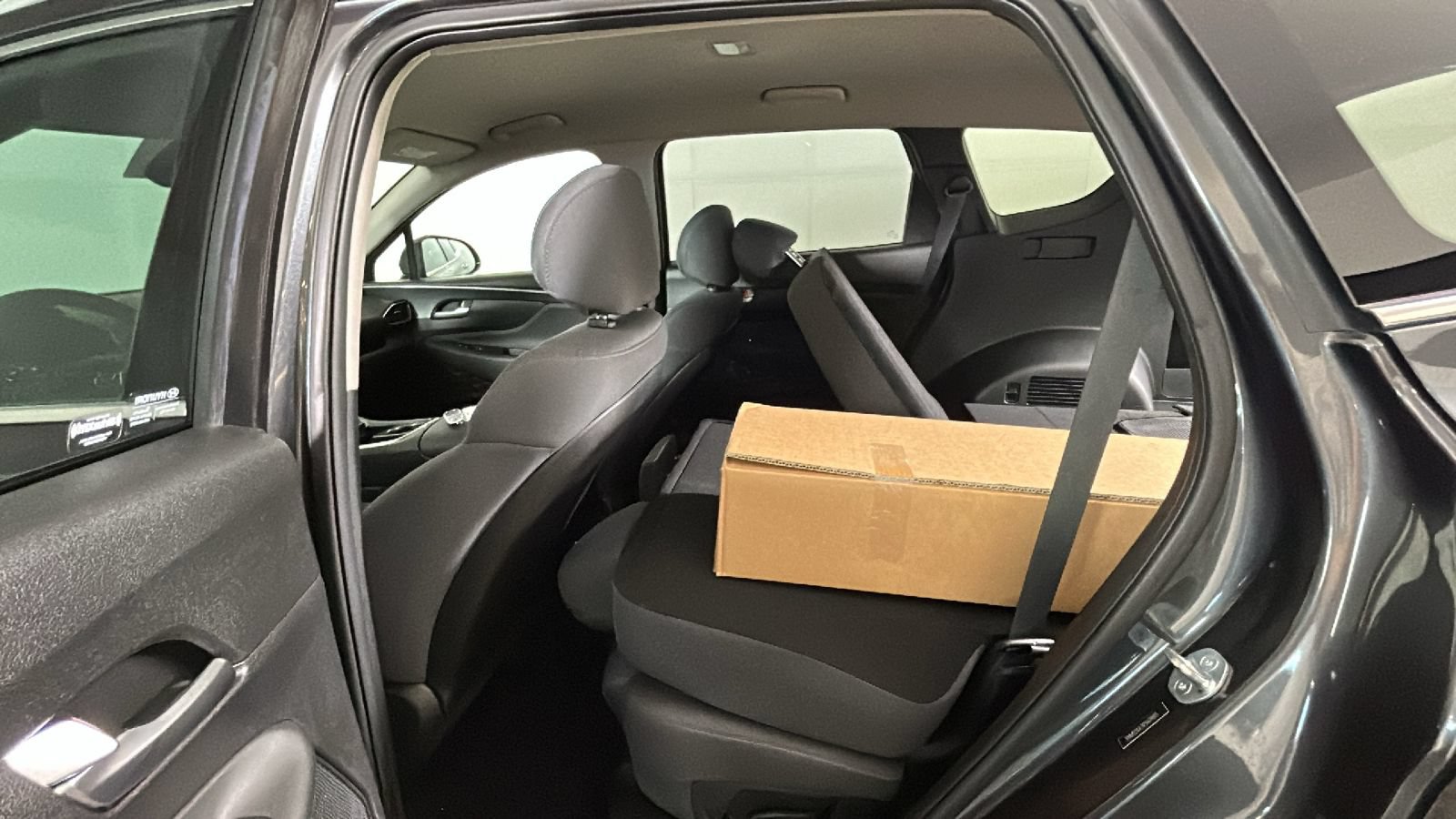 Certified 2023 Hyundai Santa Fe SEL FWD image 33