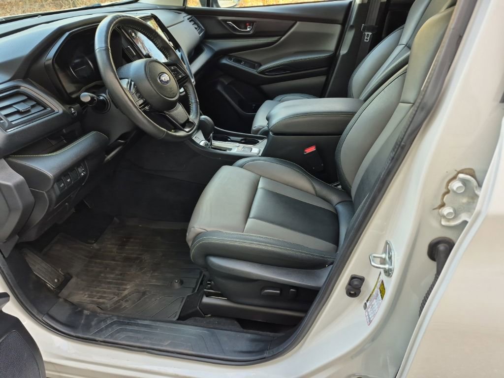 Used 2024 Subaru Ascent Onyx Edition image 18