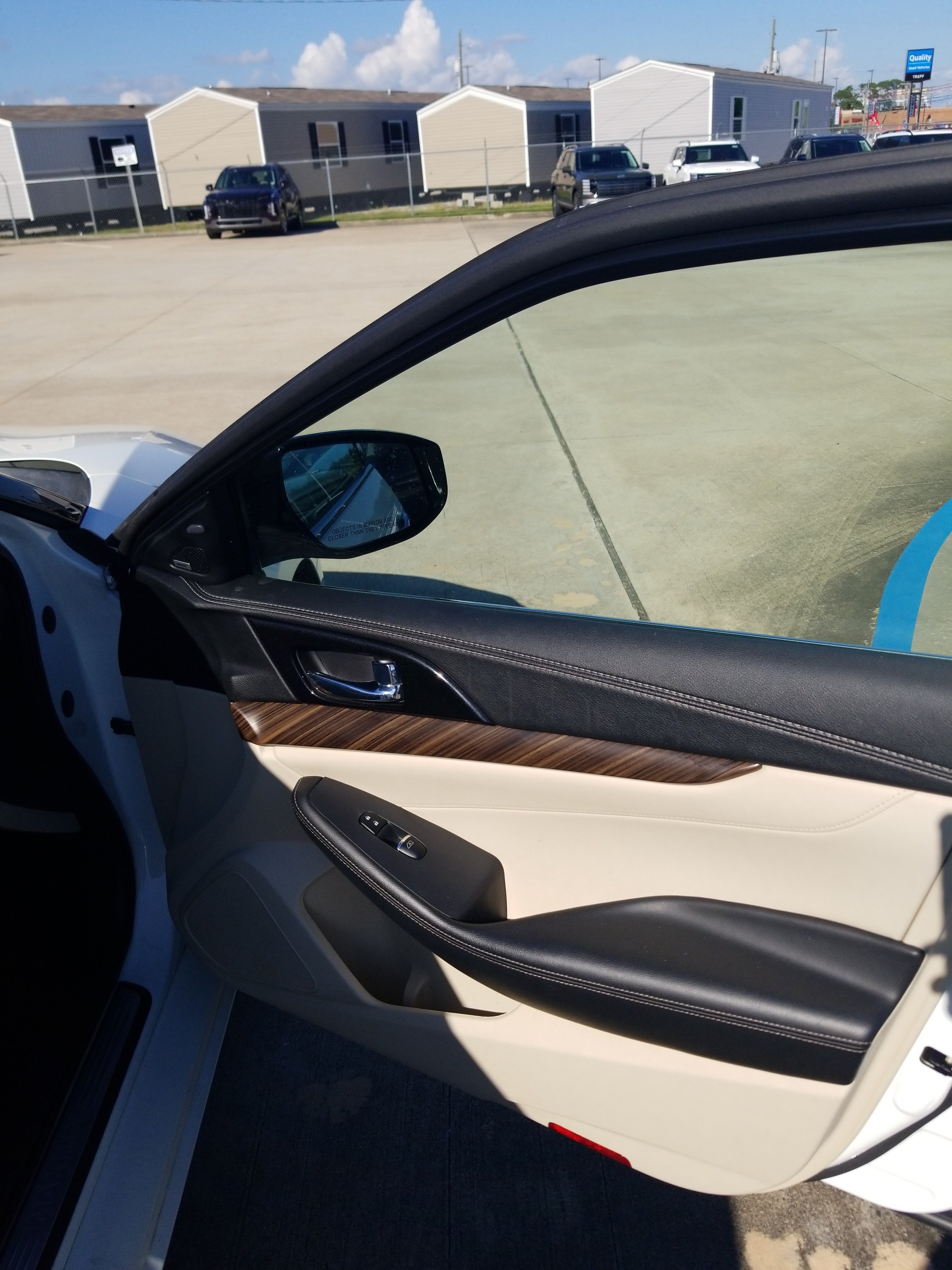 Used 2018 Nissan Maxima Platinum FWD image 16