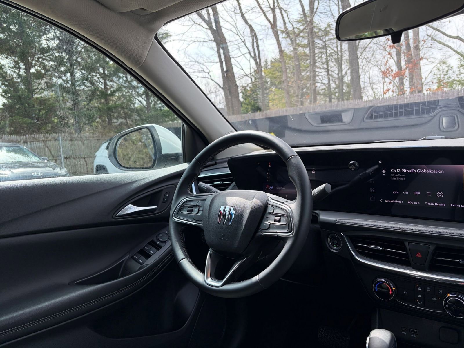 Used 2025 Buick Encore GX Preferred image 33