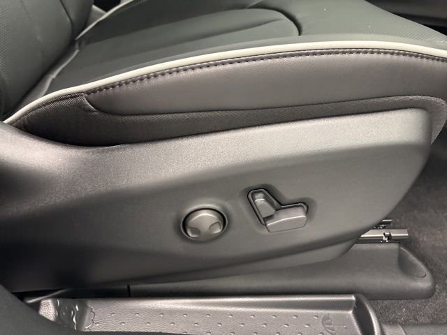 New 2026 Chrysler Pacifica Limited w/ S Appearance Package image 22