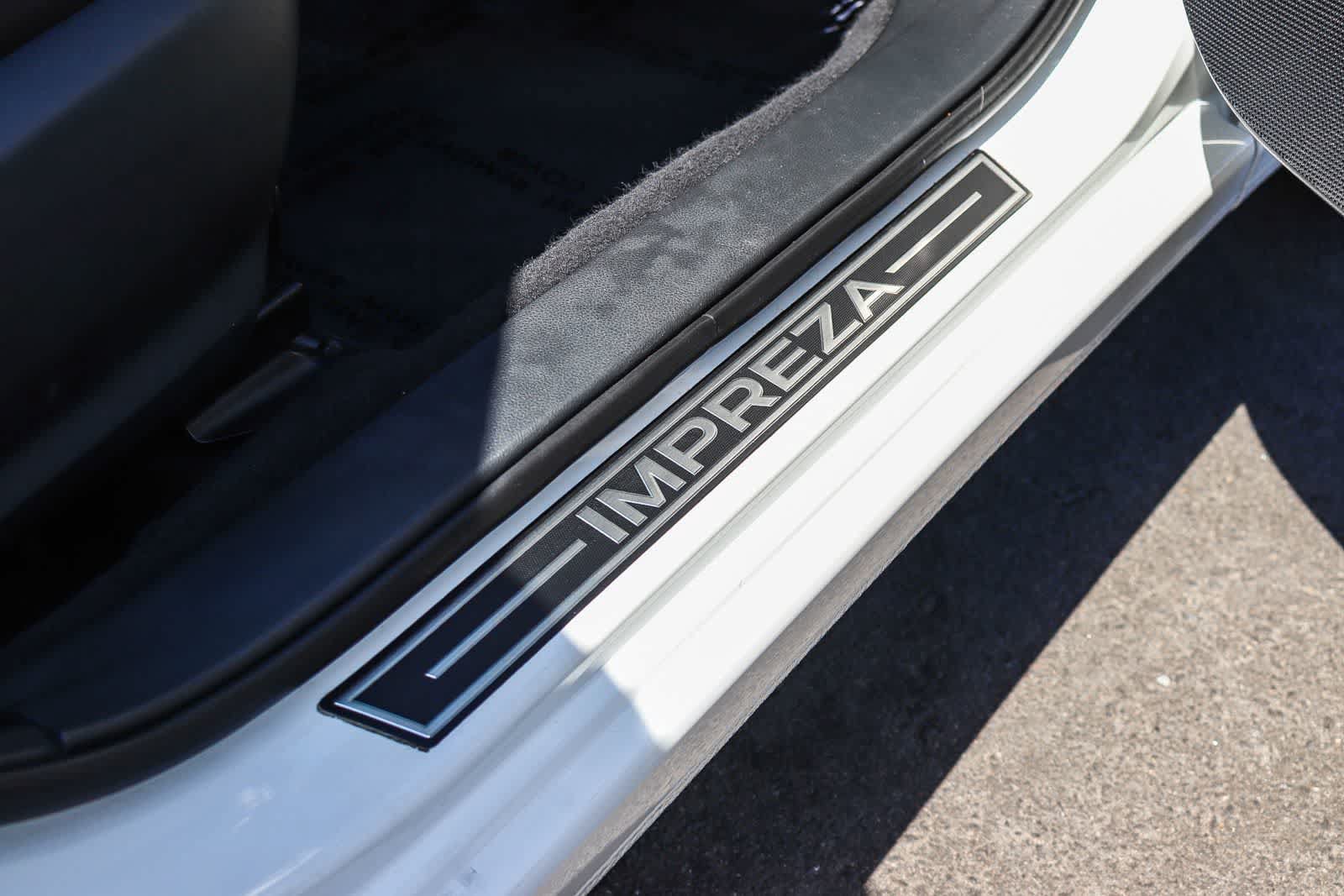 Used 2018 Subaru Impreza 2.0i Limited AWD/4WD image 23