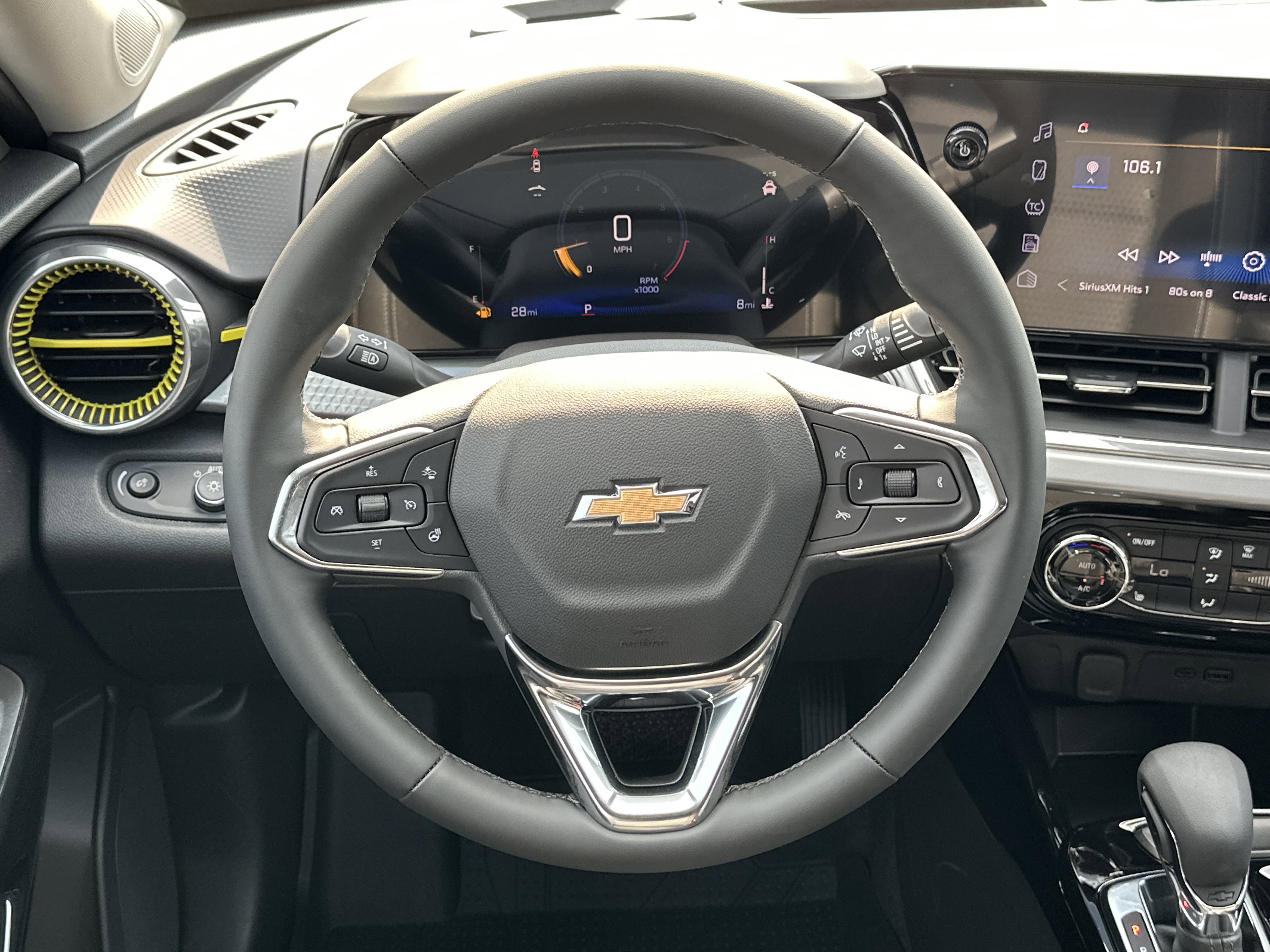 New 2026 Chevrolet Trax LT w/ Driver Confidence Package FWD image 25