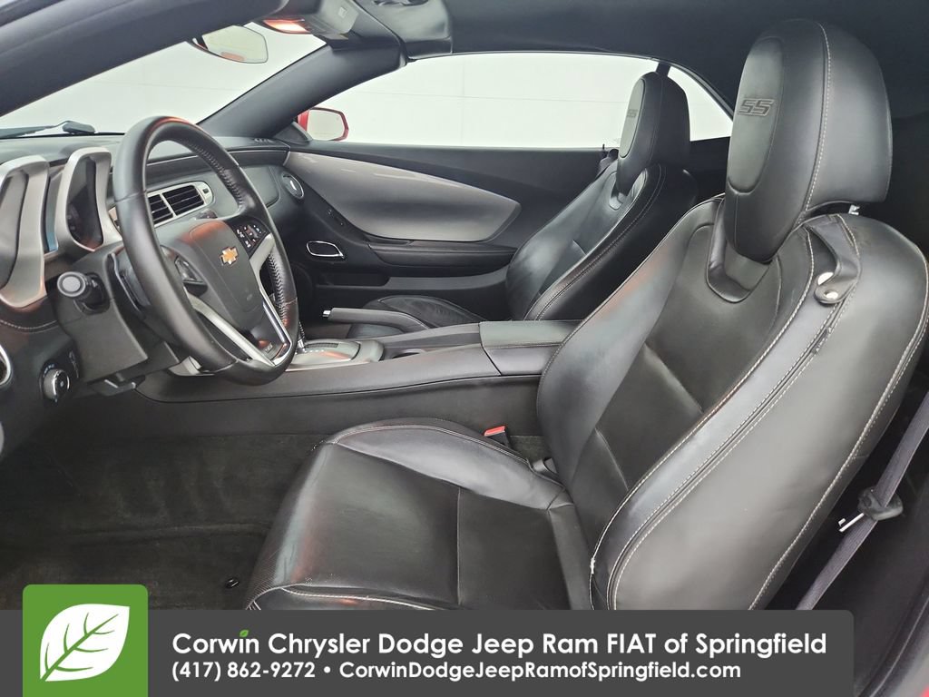 Used 2013 Chevrolet Camaro SS RWD image 19