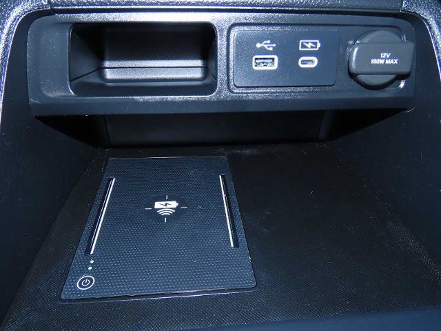 Used 2025 Honda Pilot Black Edition image 33