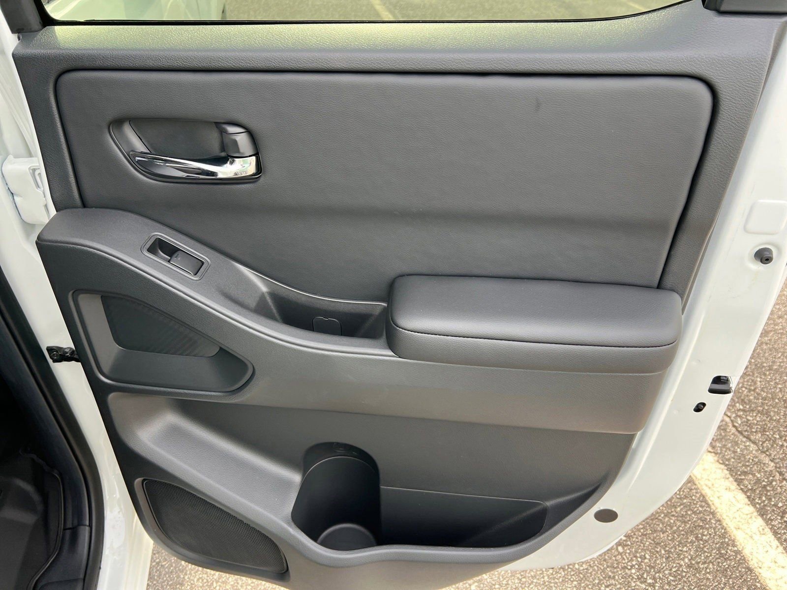 New 2026 Nissan Frontier SV w/ All-Weather Content Package RWD image 17