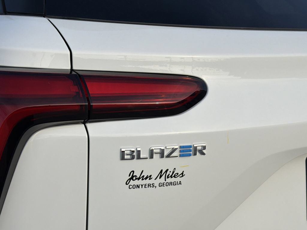 New 2026 Chevrolet Blazer EV LT FWD image 21