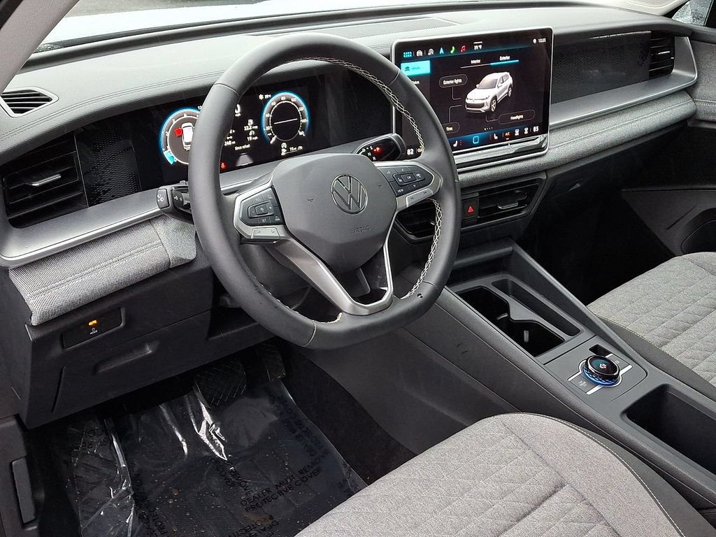 Used 2025 Volkswagen Tiguan S AWD/4WD image 26