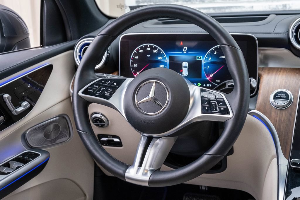 Used 2023 Mercedes-Benz GLC 300 4MATIC w/ Pinnacle Trim Package image 24