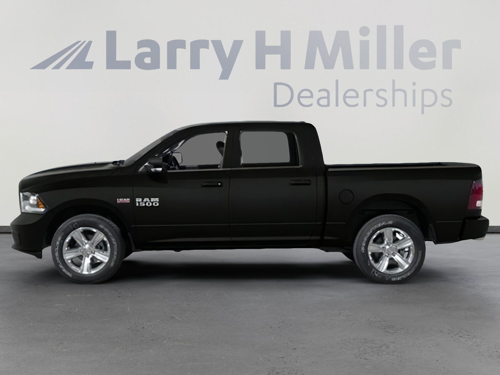 Used 2014 RAM 1500 Limited AWD/4WD image 3