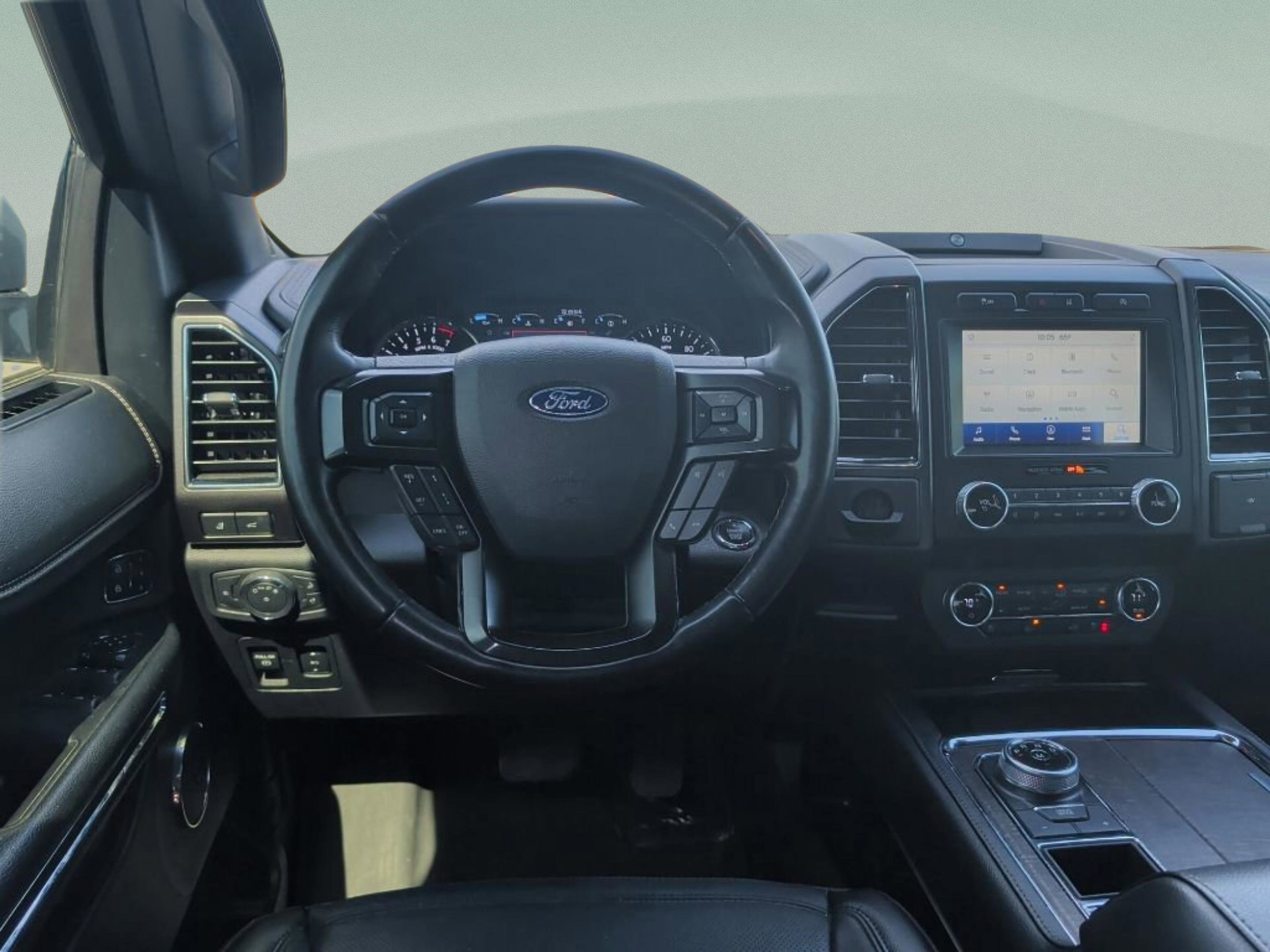 Used 2020 Ford Expedition Limited w/ Equipment Group 301A image 32