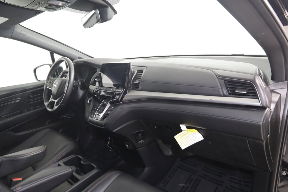 Used 2023 Honda Odyssey Sport image 41