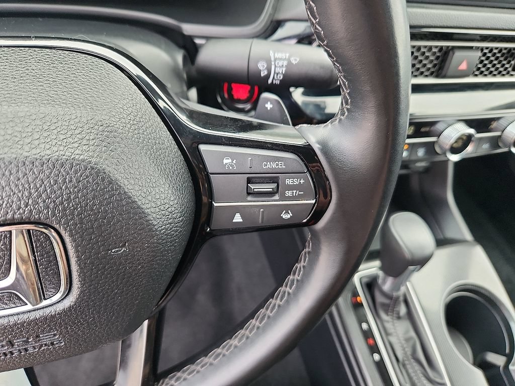Used 2025 Honda Civic Sport image 16