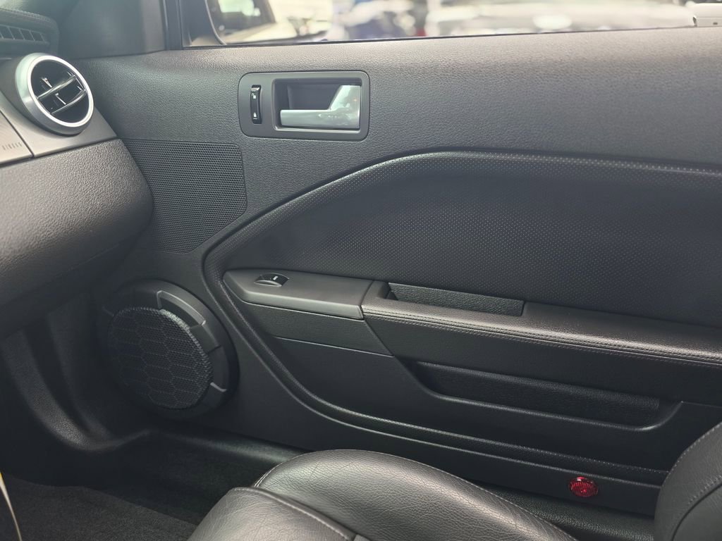 Used 2007 Ford Mustang Shelby GT500 image 19