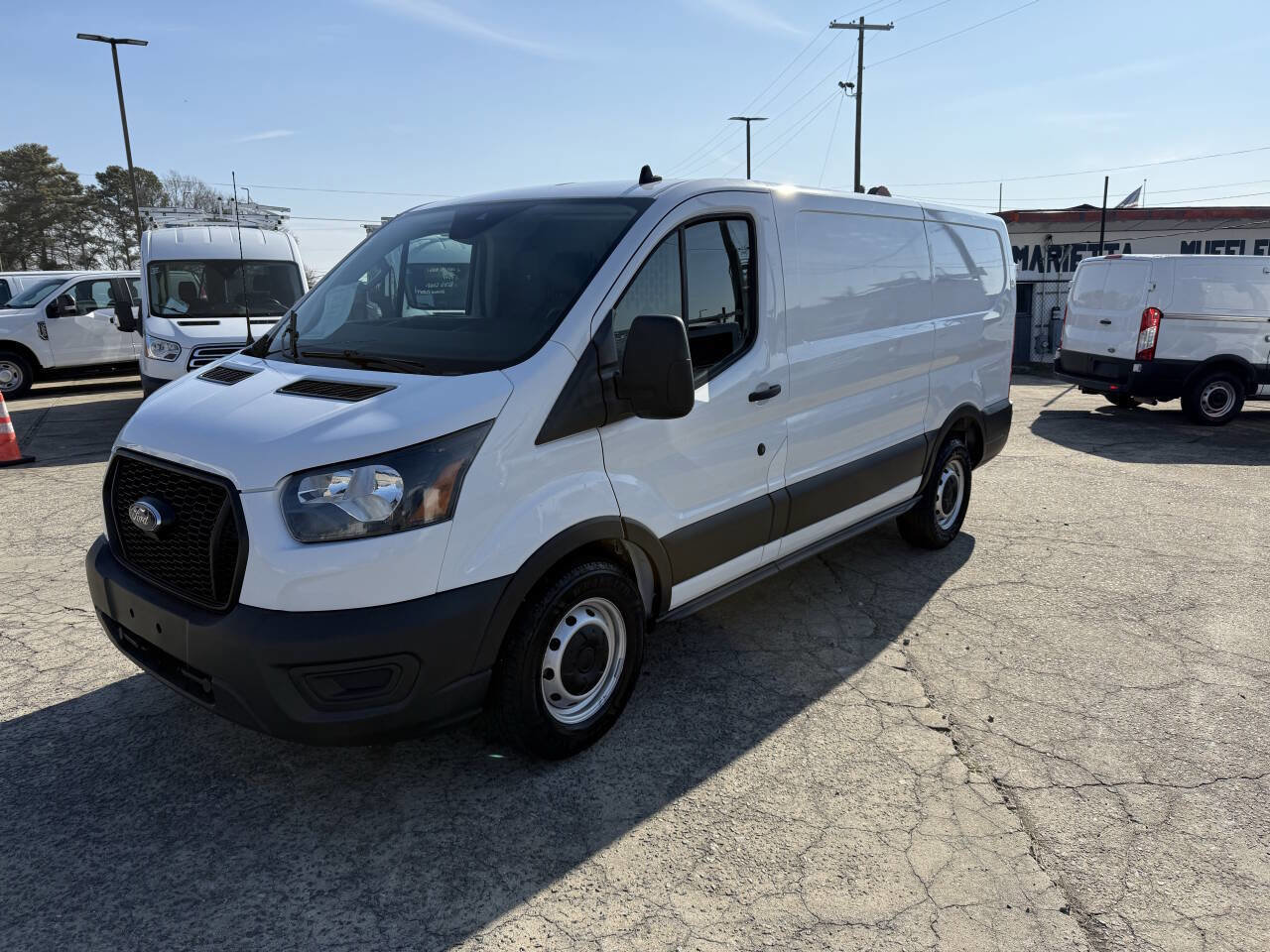 Used 2022 Ford Transit 150 Low Roof RWD image 22