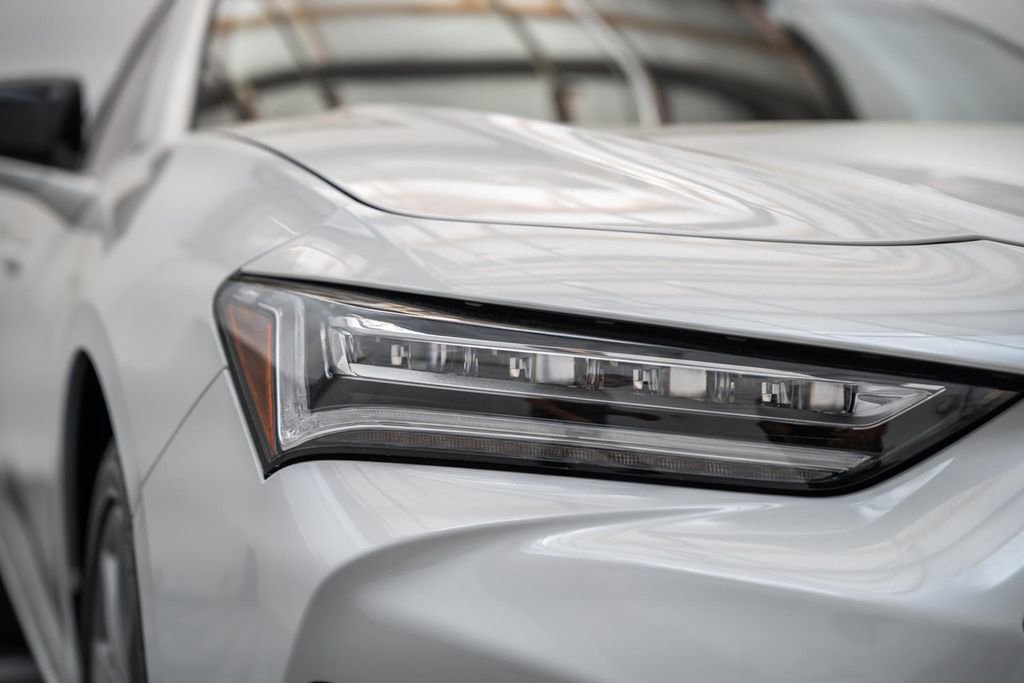 Used 2021 Acura TLX image 11