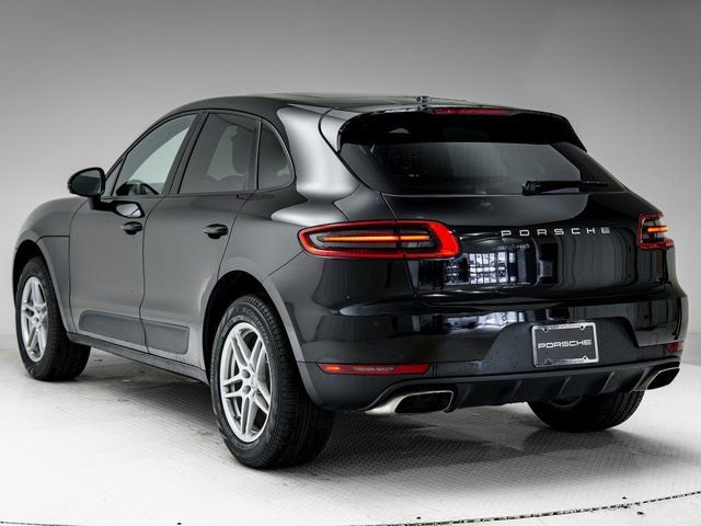 Used 2017 Porsche Macan image 3