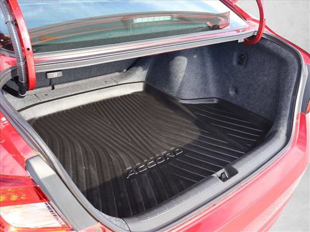 Used 2020 Honda Accord Touring image 25