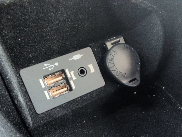 Used 2023 Lexus IS 300 w/ Comfort Package RWD image 32