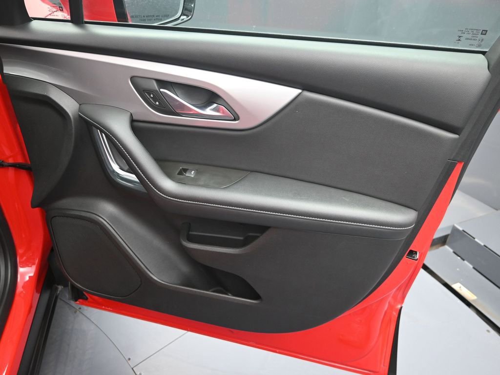 Used 2024 Chevrolet Blazer LT image 36