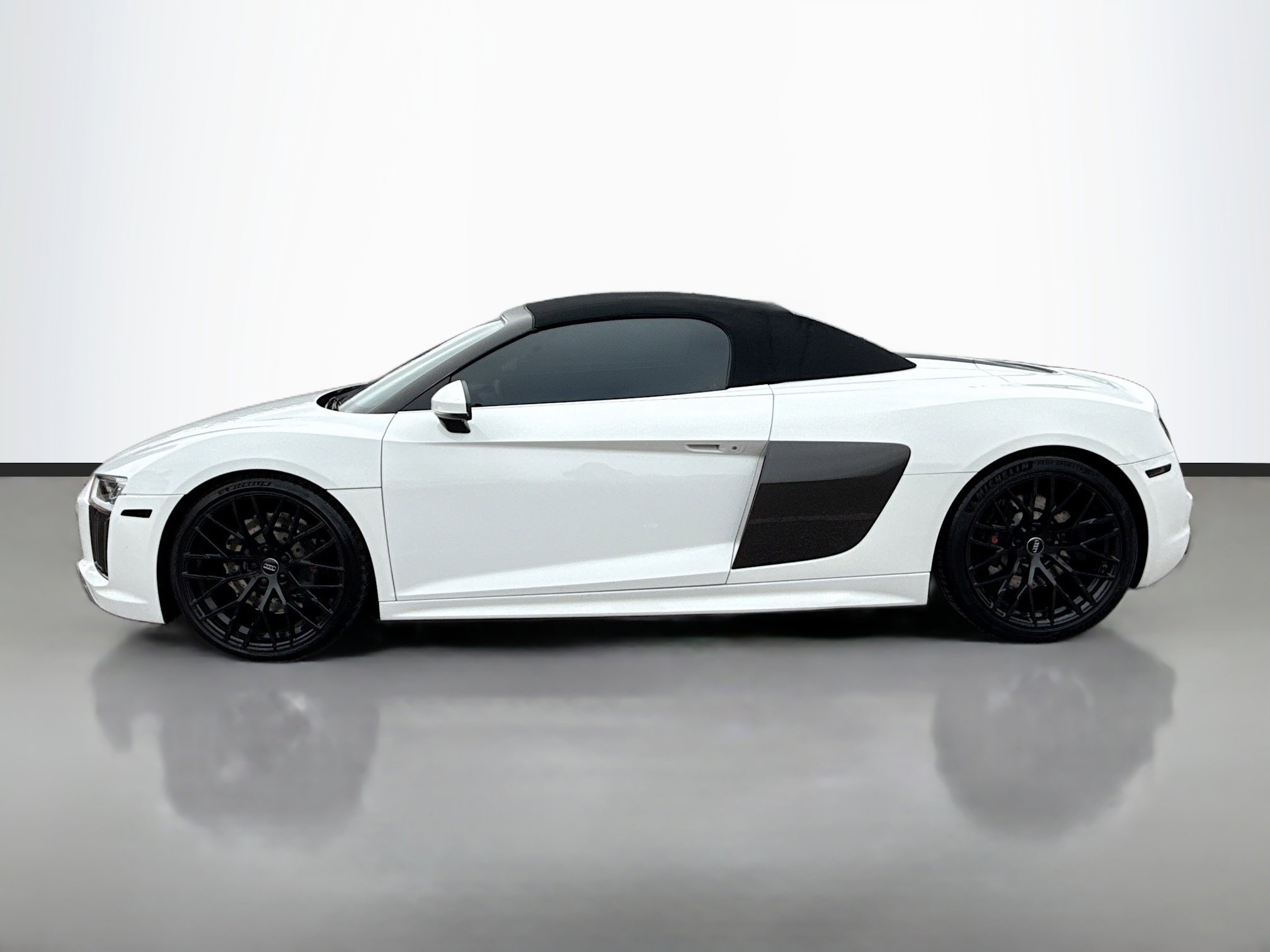 Used 2017 Audi R8 V10 image 6