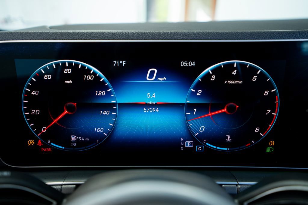 Used 2020 Mercedes-Benz GLE 350 4MATIC image 41