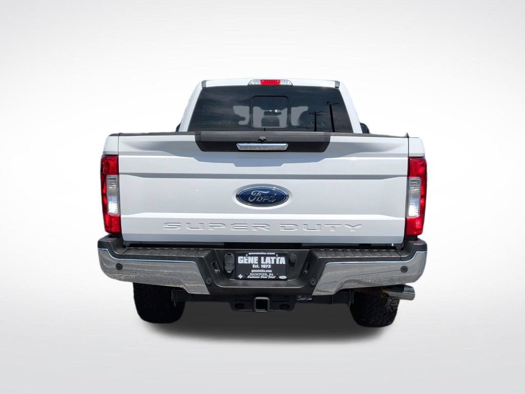 Used 2018 Ford F250 XLT w/ XLT Premium Package AWD/4WD image 15