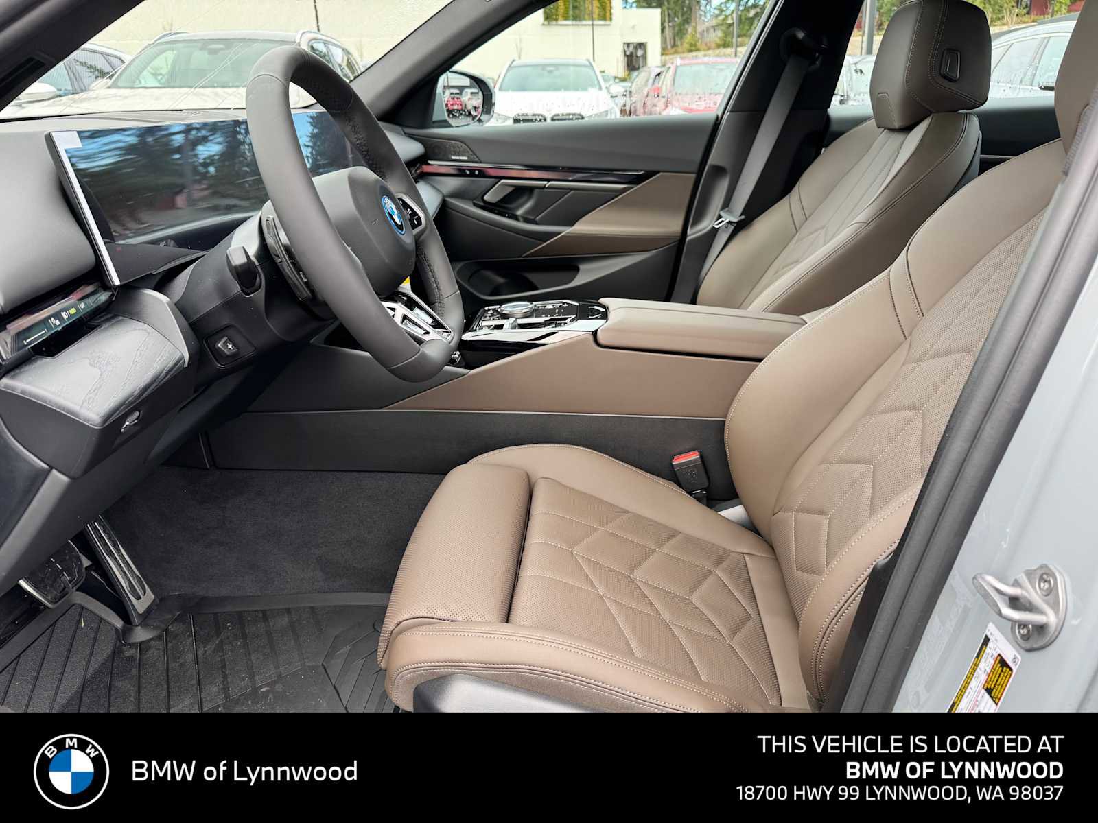 New 2026 BMW i5 eDrive40 w/ M Sport Package AWD/4WD image 20