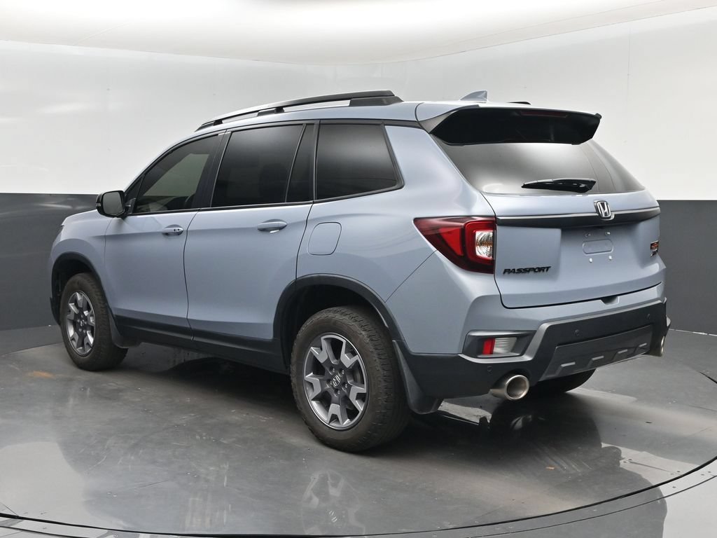 Used 2023 Honda Passport TrailSport image 4