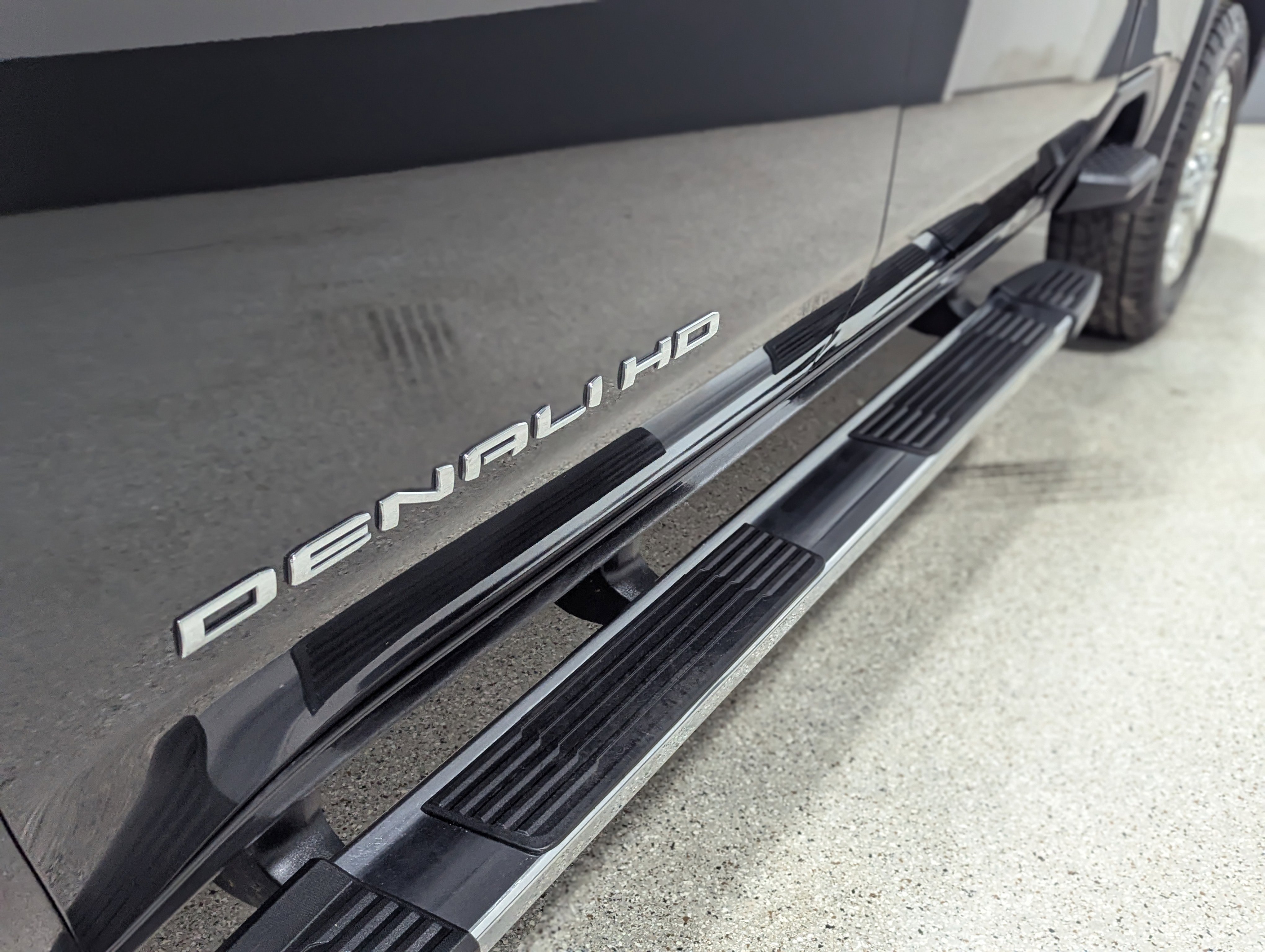 Used 2022 GMC Sierra 2500 Denali image 10
