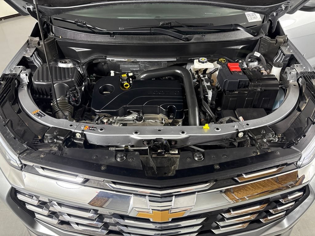 Used 2025 Chevrolet Equinox LT AWD/4WD image 40