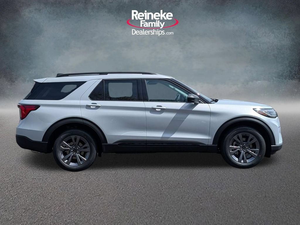 New 2026 Ford Explorer Active w/ Active Comfort Package AWD/4WD image 4