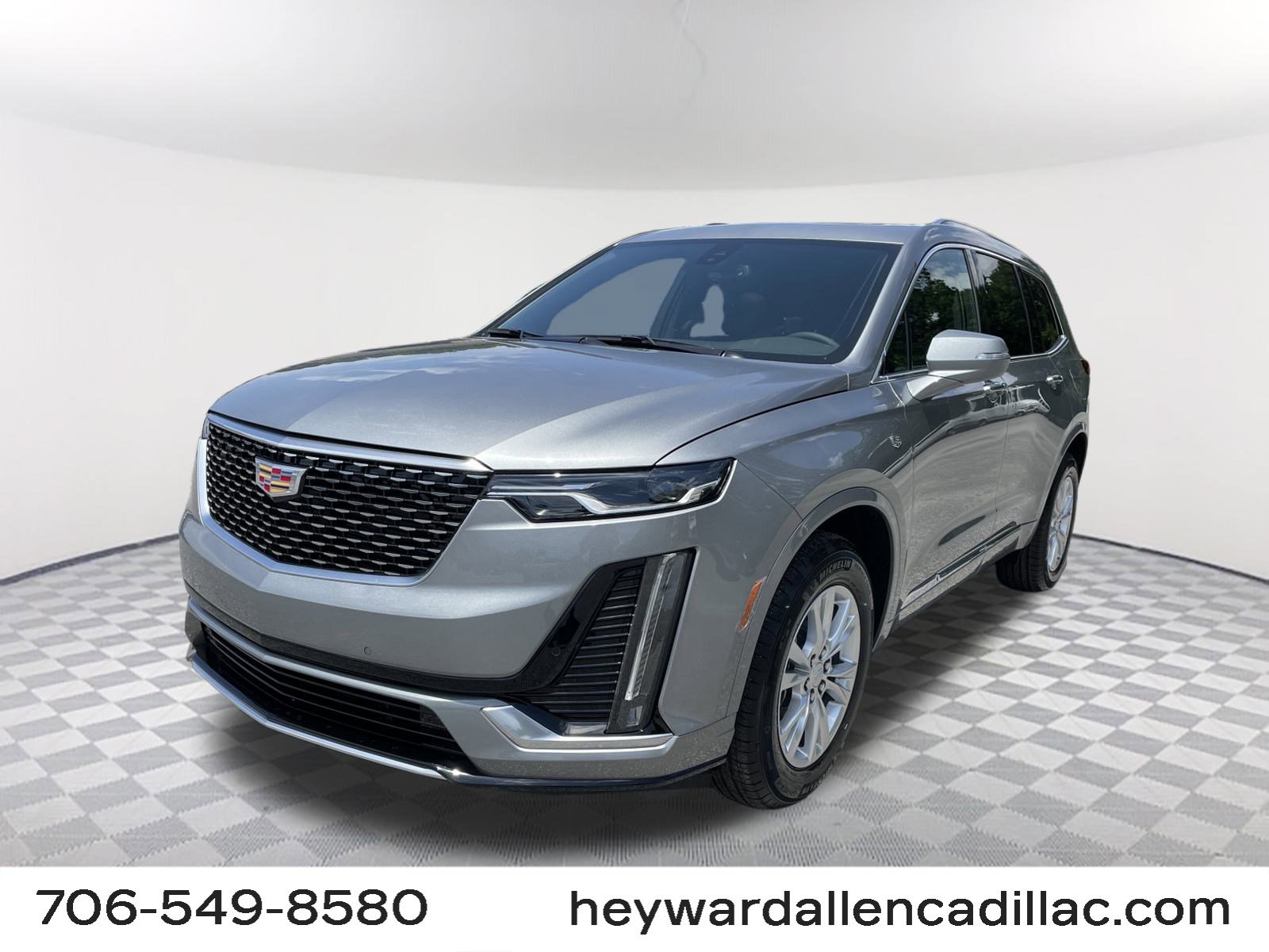 New 2025 Cadillac XT6 Luxury image 1