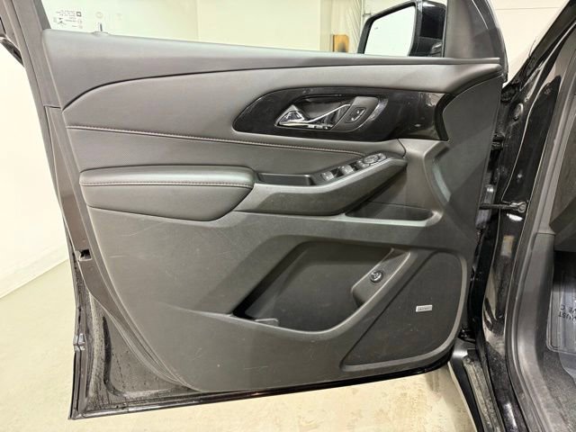 Certified 2022 Chevrolet Traverse RS image 10