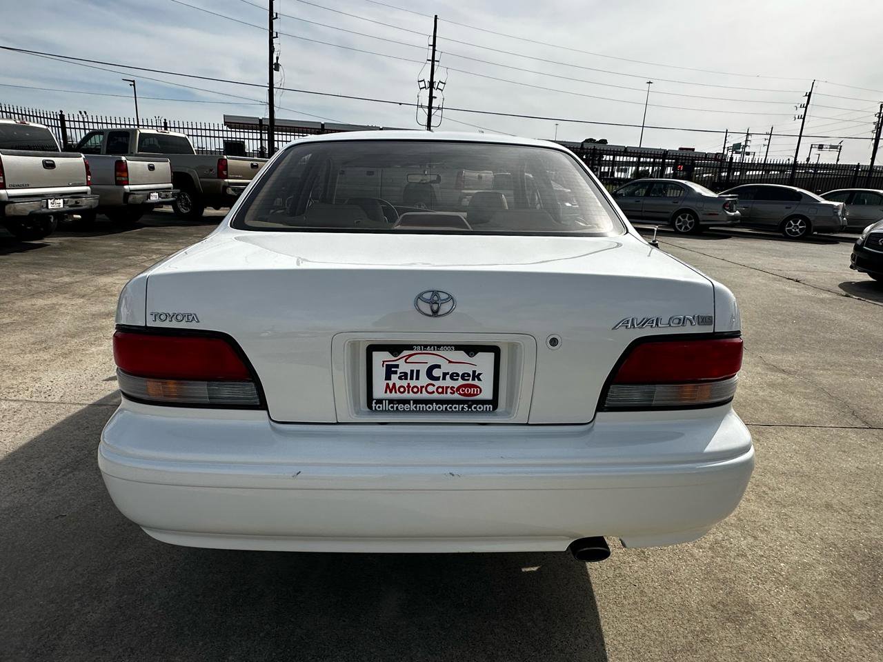 Used 1995 Toyota Avalon XLS image 5