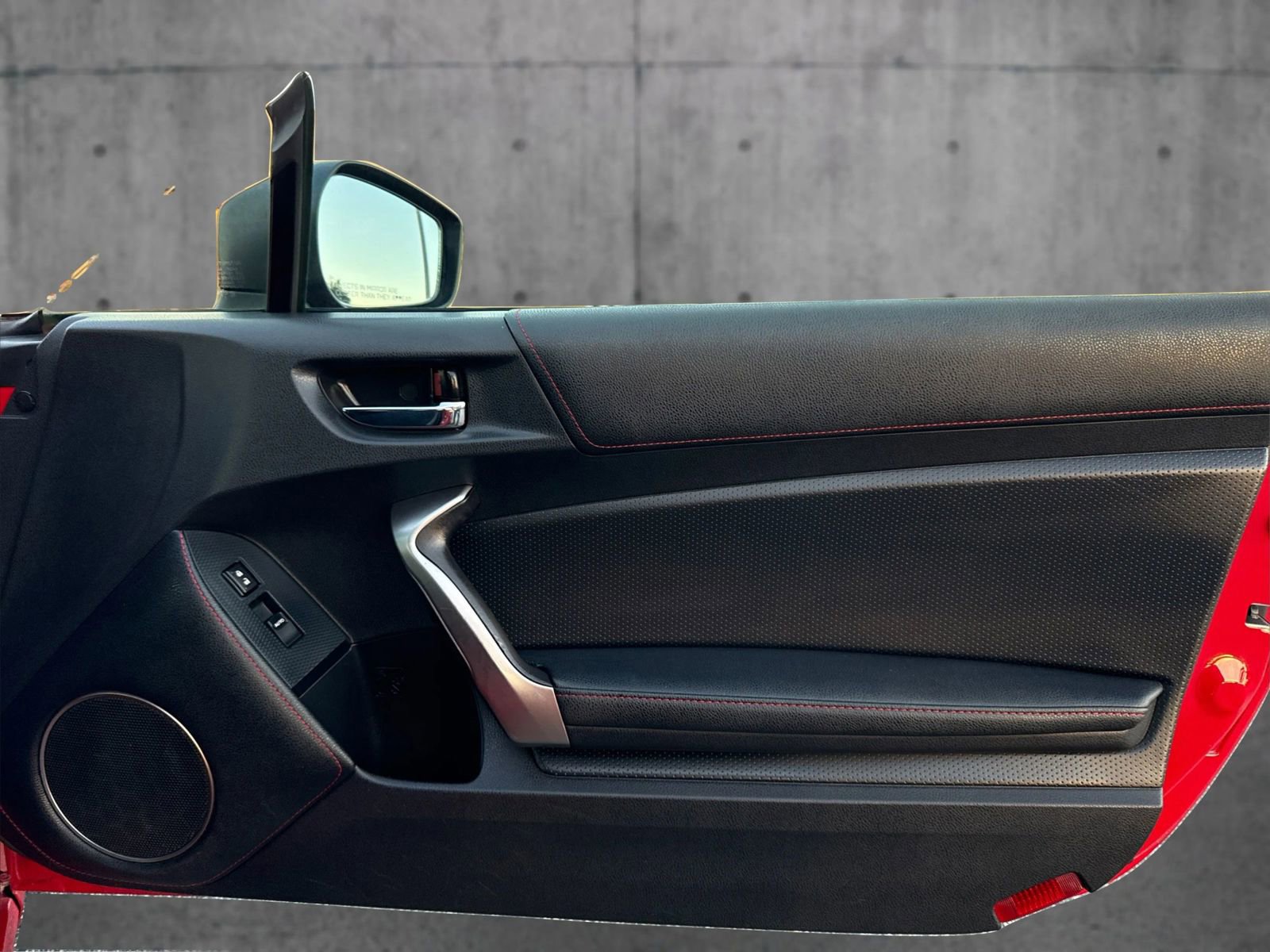 Used 2015 Scion FR-S image 21