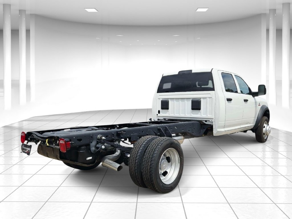New 2026 RAM 4500 Tradesman w/ Chrome Appearance Group AWD/4WD image 3