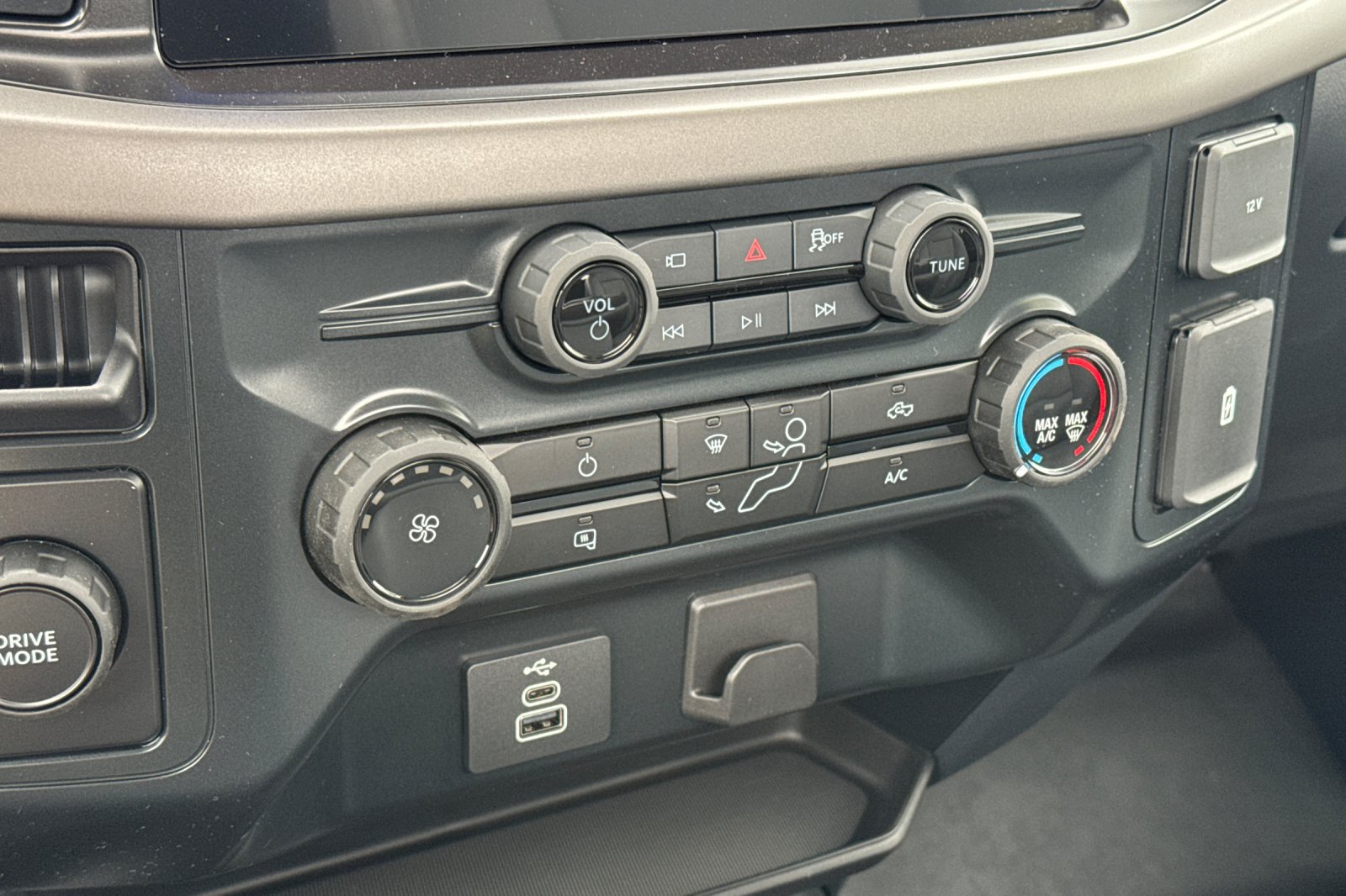 New 2026 Ford F150 XL RWD image 20