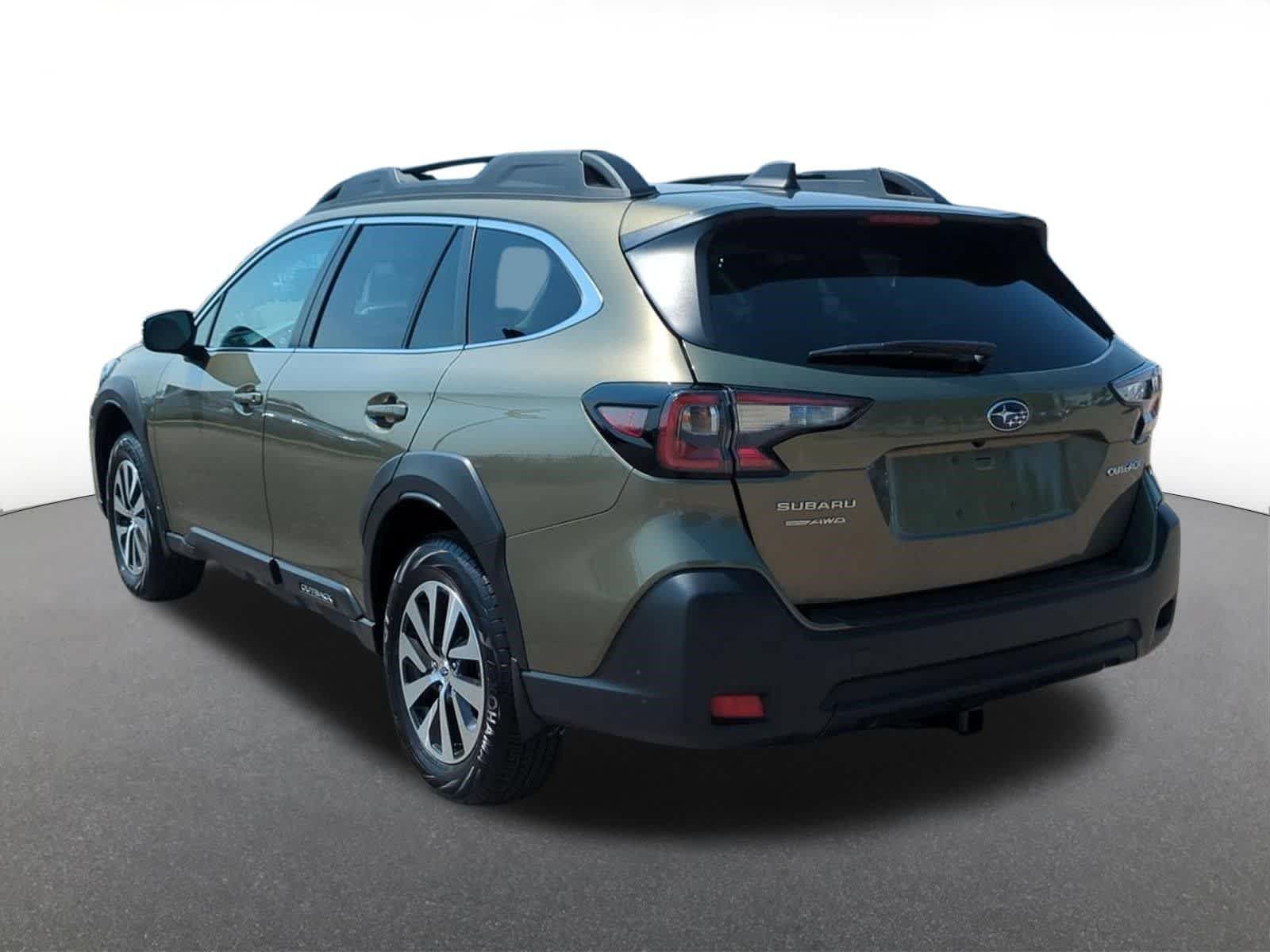 Certified 2025 Subaru Outback Premium w/ Popular Package #1A AWD/4WD image 4