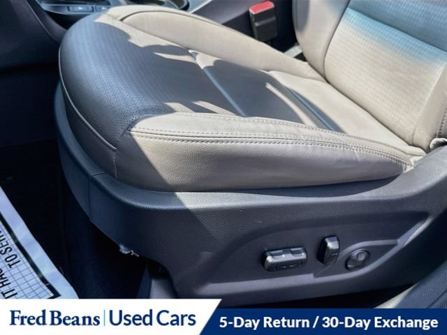 Used 2016 Hyundai Santa Fe Sport w/ Option Group 04 AWD/4WD image 26