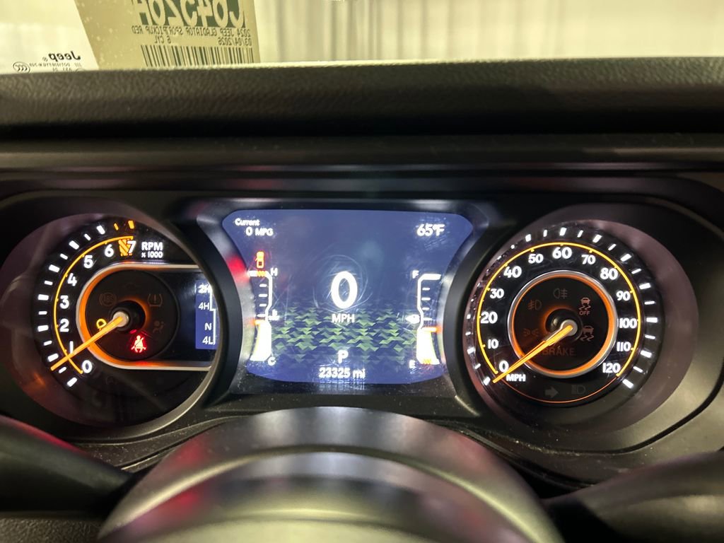 Used 2024 Jeep Gladiator Sport image 16