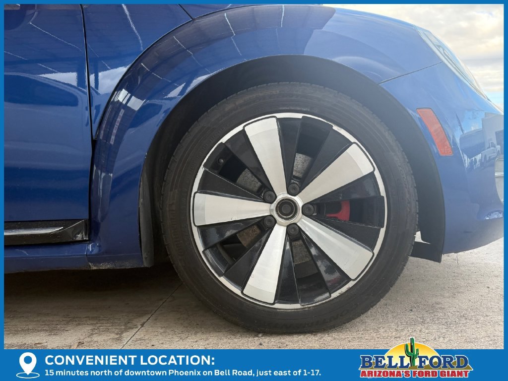 Used 2012 Volkswagen Beetle Turbo FWD image 5