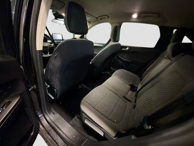 Used 2020 Ford Escape SE image 23