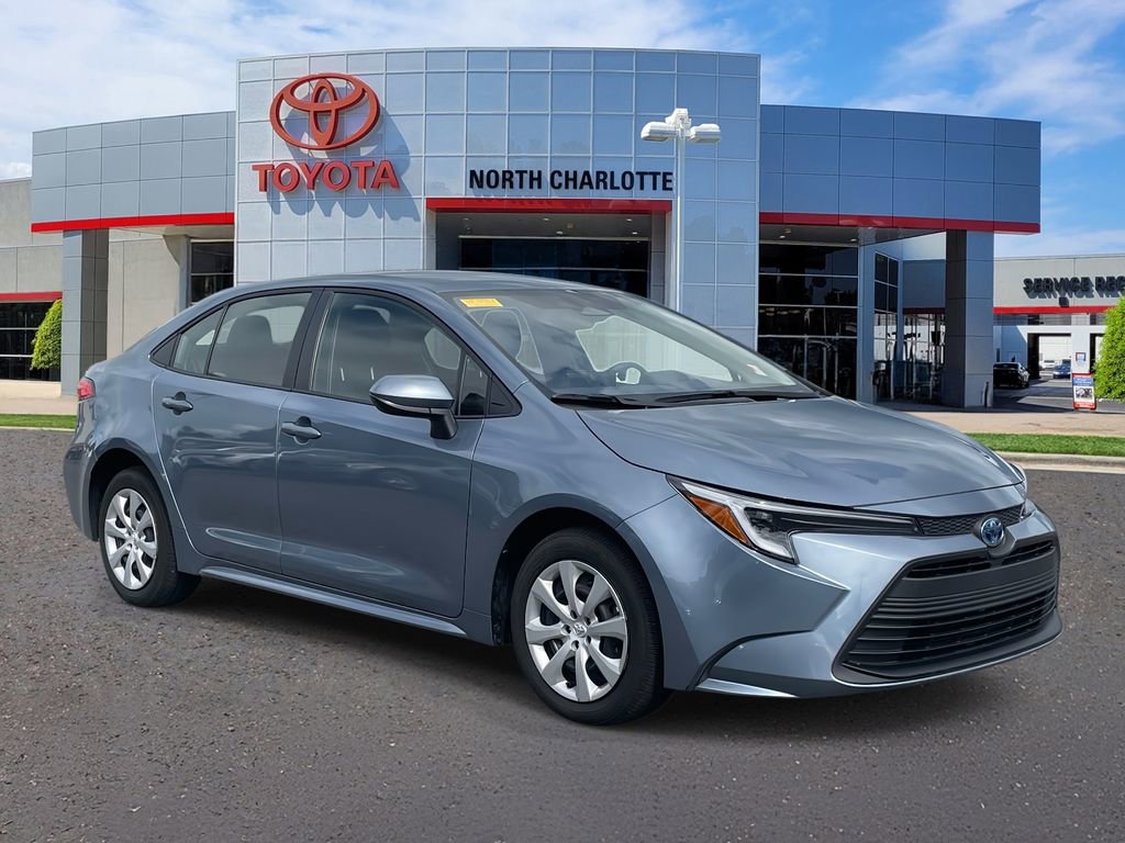 Used 2025 Toyota Corolla LE
