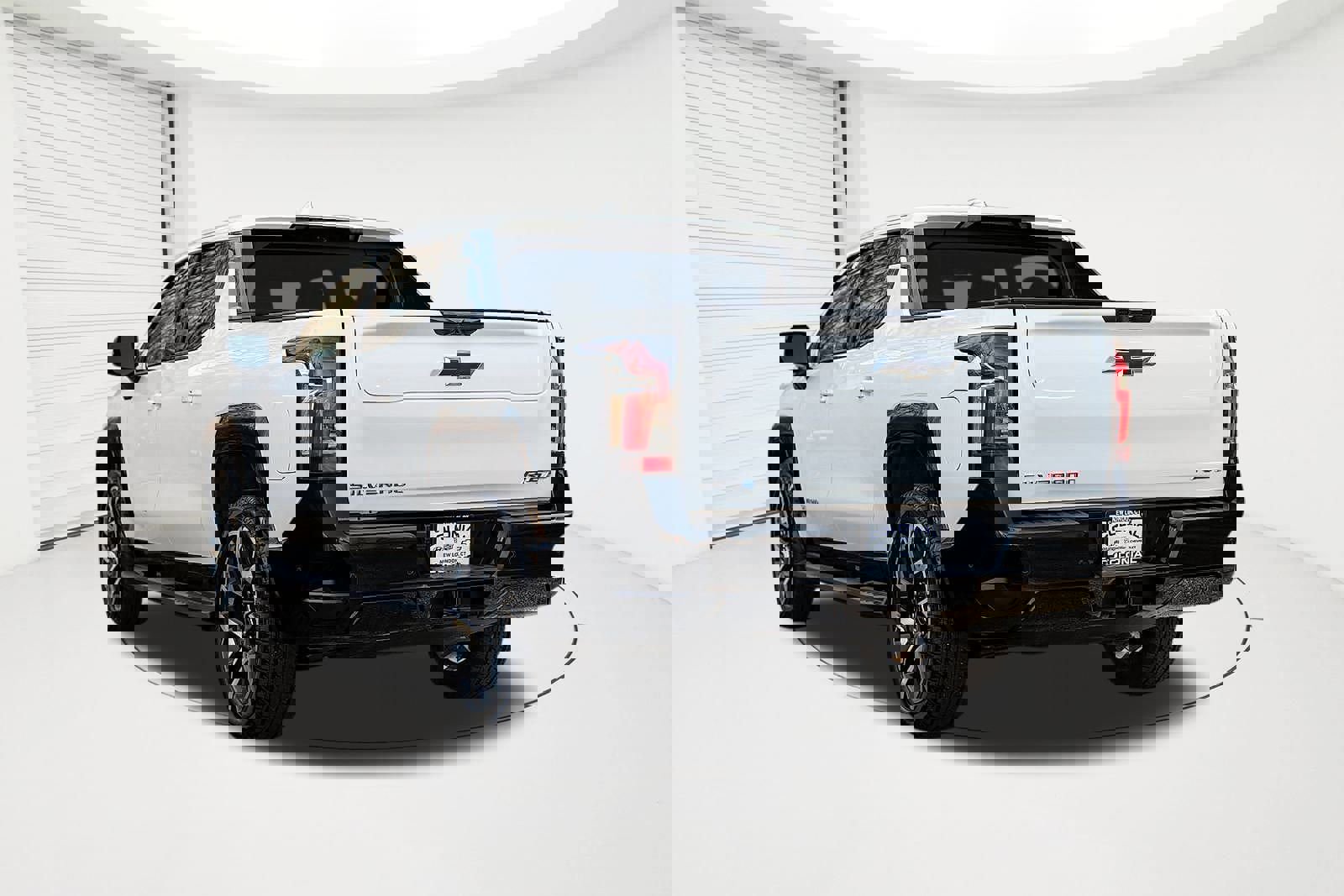 New 2024 Chevrolet Silverado EV RST image 3