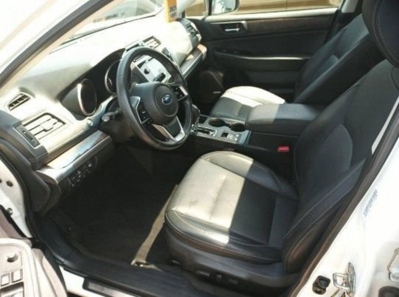 Used 2018 Subaru Outback 2.5i Limited AWD/4WD image 12