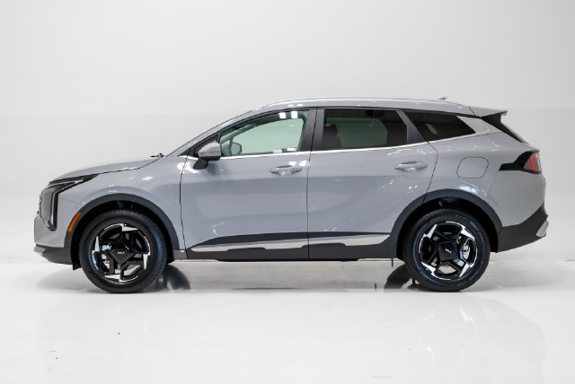 Used 2026 Kia Sportage EX AWD/4WD image 26